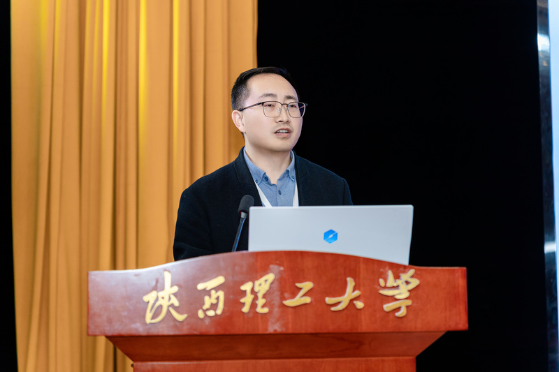 任志贵.jpg