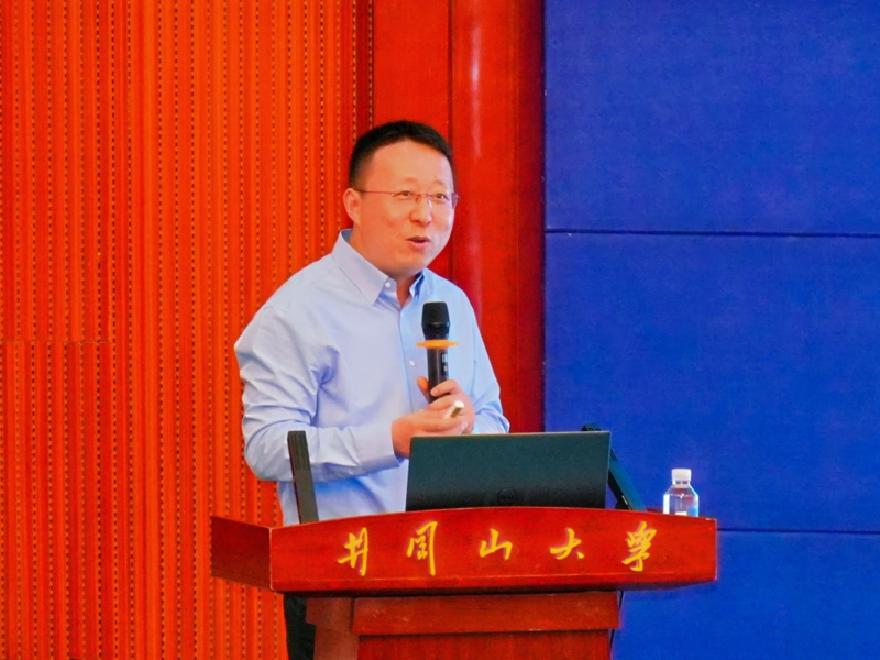 张海孝.jpg